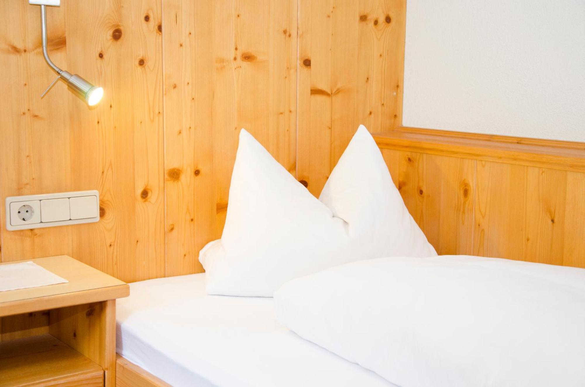Hotel Garni Alpenblick Ischgl Ngoại thất bức ảnh